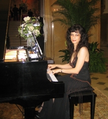 Claudia Sanchez, Passionate Pianist